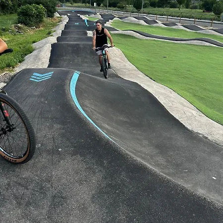 Apartmán Refugio En El Pirineo Aventura Y Naturaleza *