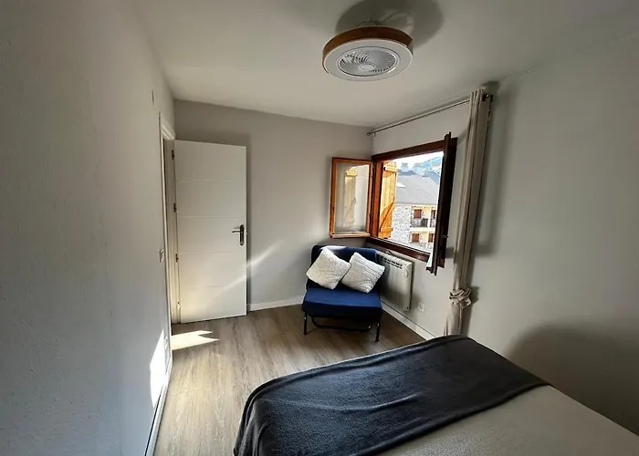 Refugio En El Pirineo Aventura Y Naturaleza Lägenhet